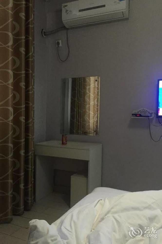 Luoyang Love Me Fashion Hotel Экстерьер фото