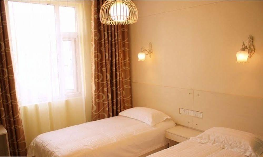 Luoyang Love Me Fashion Hotel Экстерьер фото